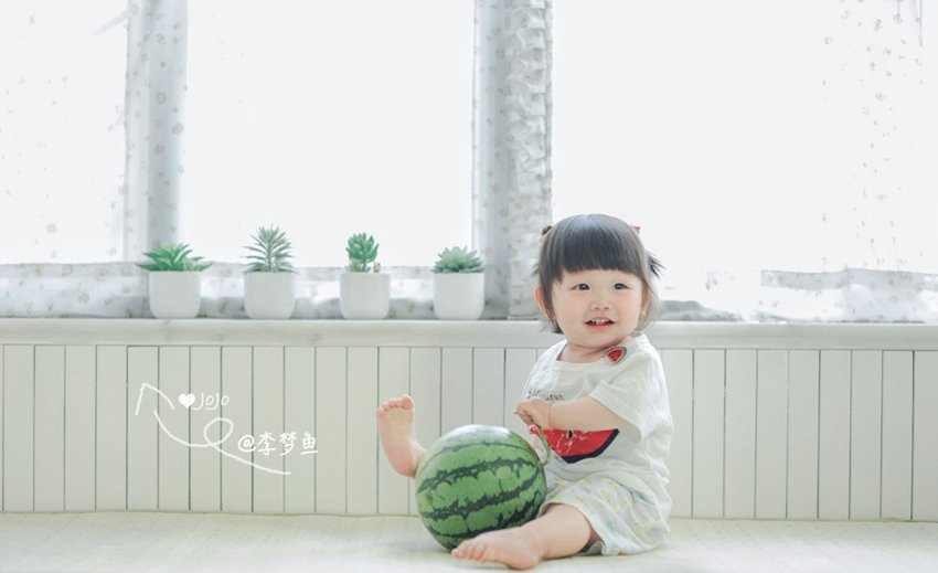 一颗西瓜能拍出怎样的儿童写真