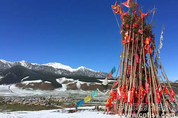 雪后祁连山